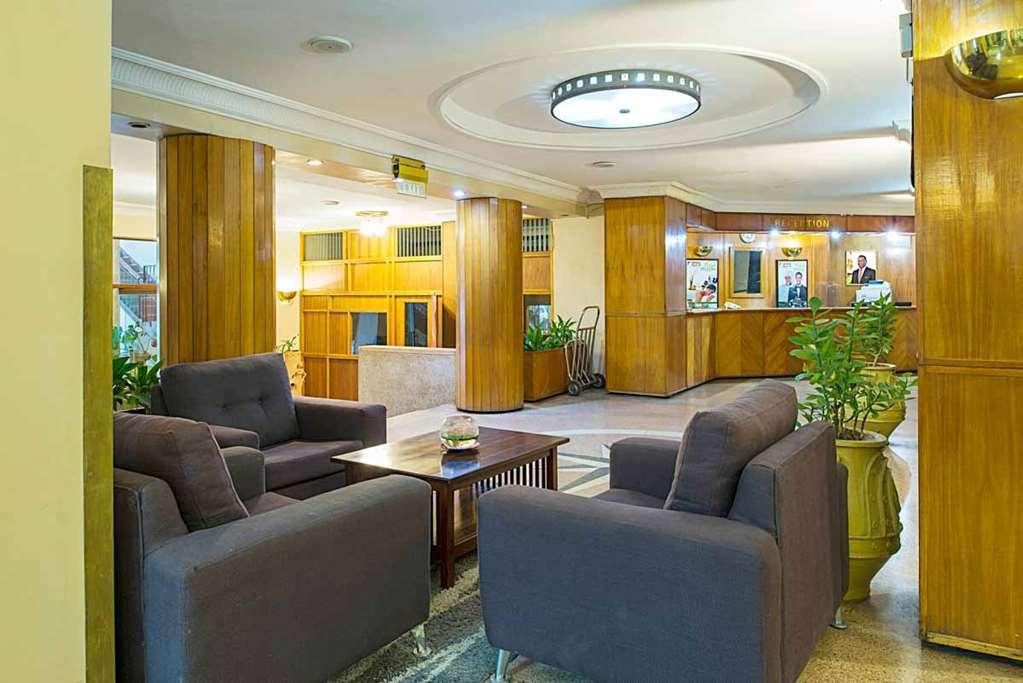 New Ambassador Hotel Harare Interior photo